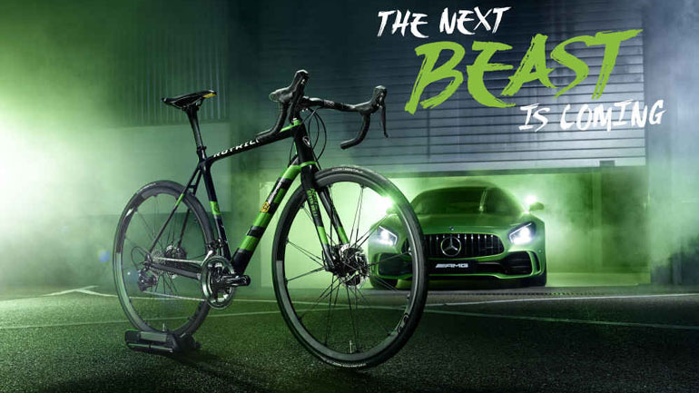 Το δίτροχο «θηρίο» της Mercedes AMG